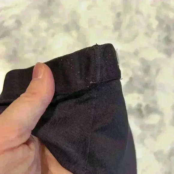 Victoria Secret Sport Purple Crossback Halter Sports Bra Size 32C - Picture 4 of 4